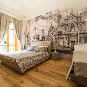 Umberto Flat Center Italie